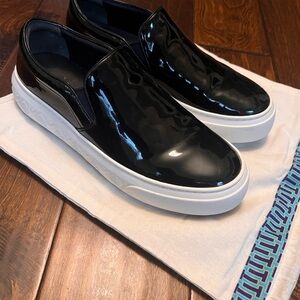 Tory Burch Slip-On Patent Leather Sneaker Sz 9.5